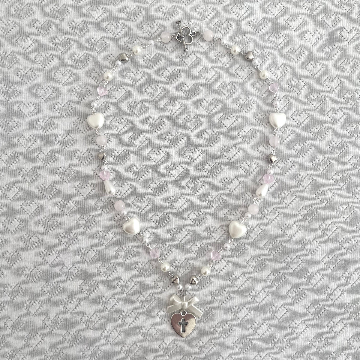 ♡ cross my heart necklace ♡