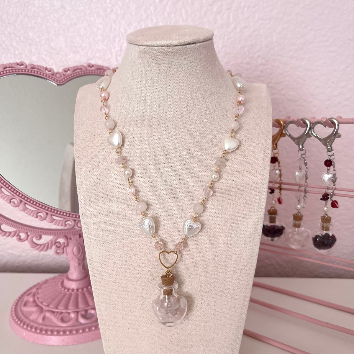 ♡ love potion necklace ♡
