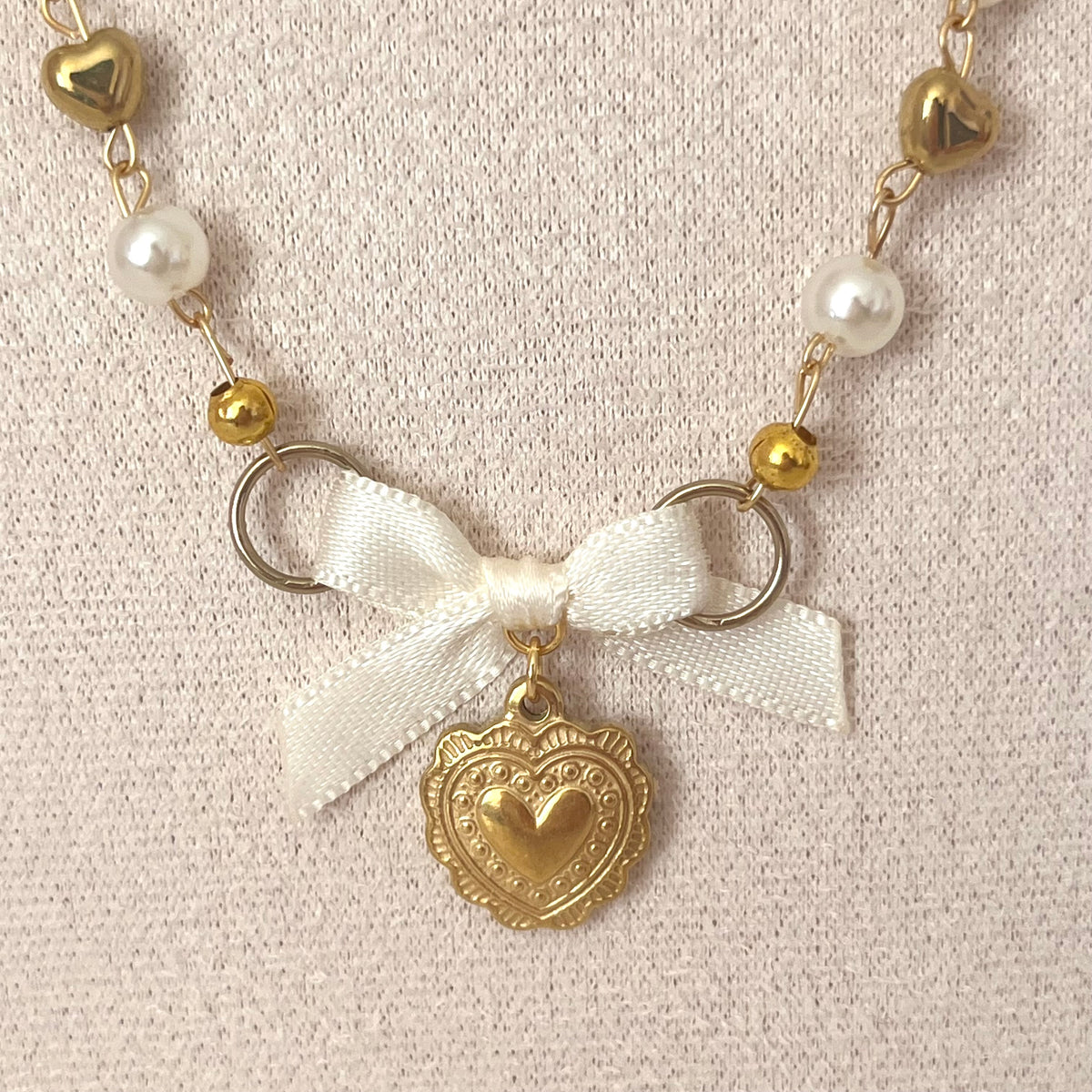 ♡ laced with love necklace ♡