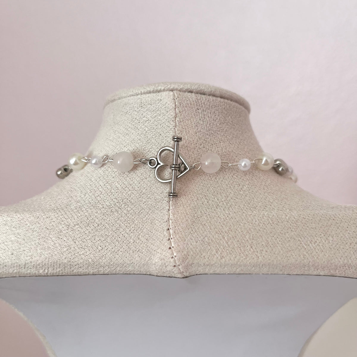 ♡ cross my heart necklace ♡