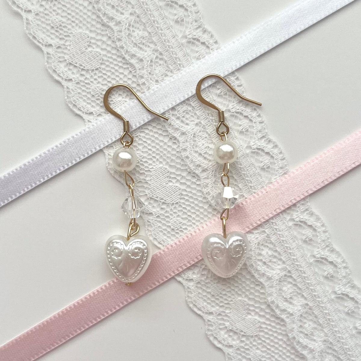 ♡ porcelain heart earrings ♡