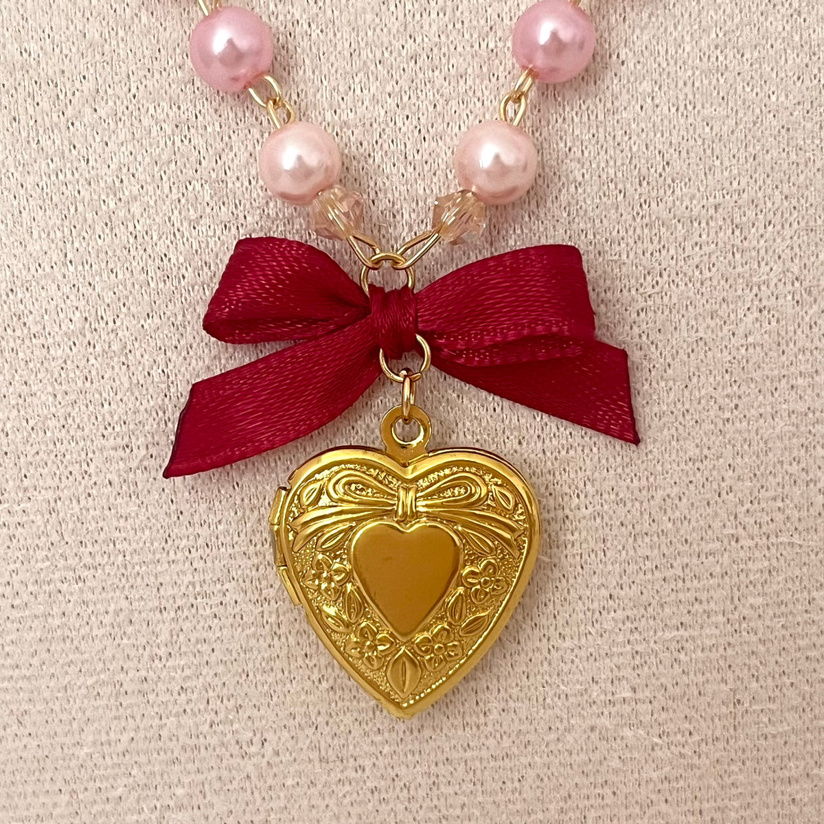 ♡ romantic reverie locket ♡