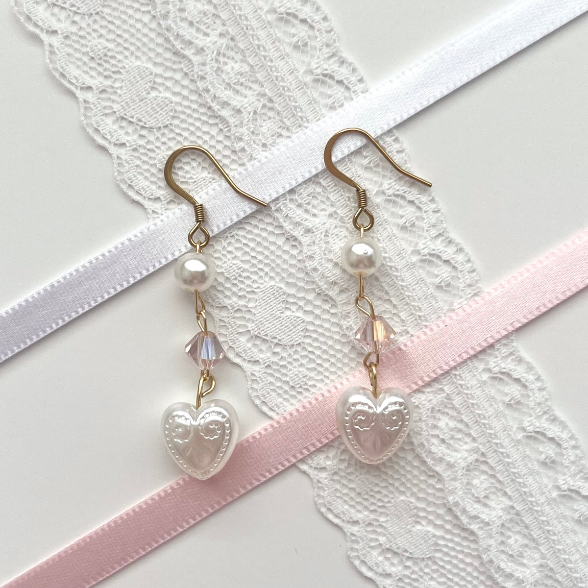 ♡ porcelain heart earrings ♡