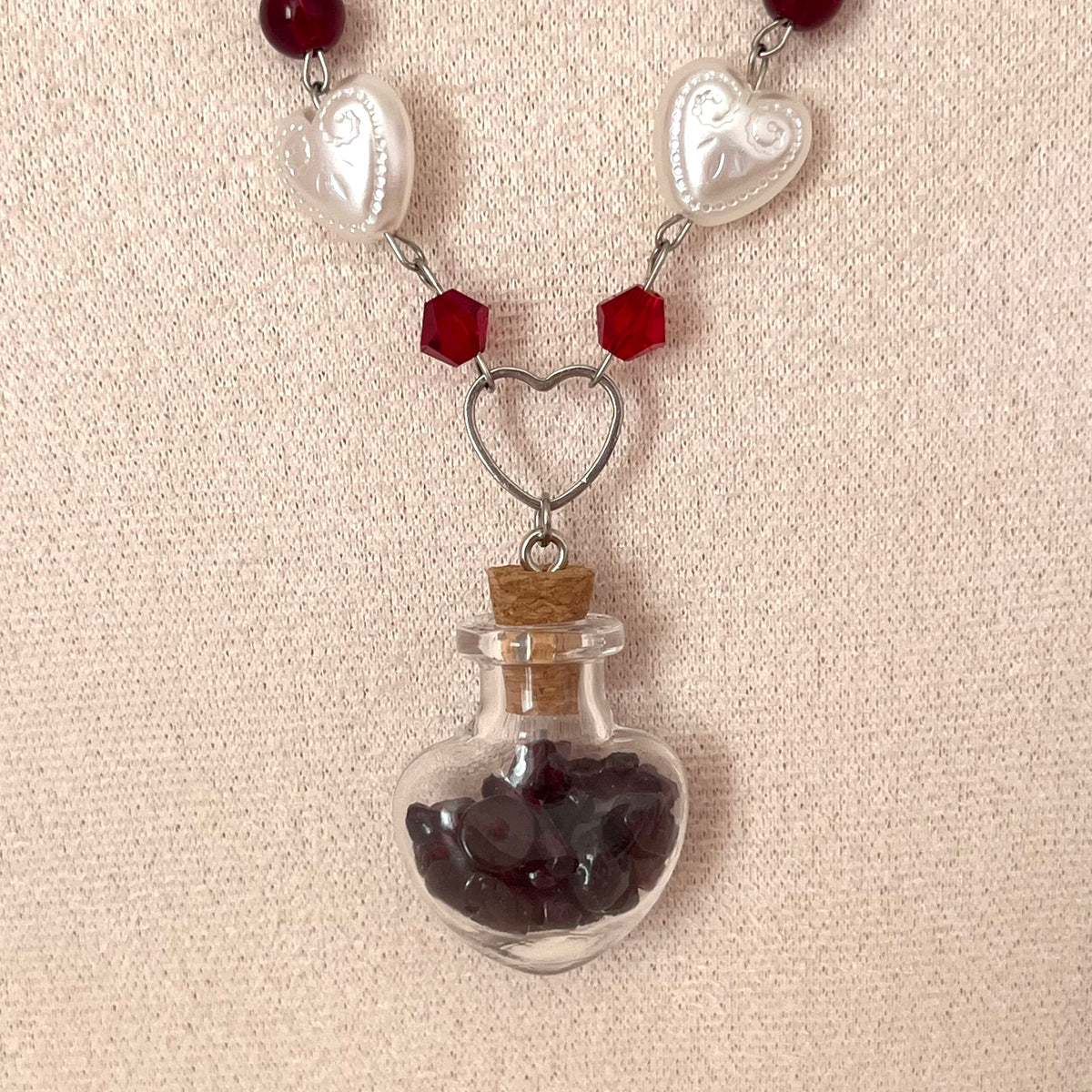 ♡ love potion necklace ♡