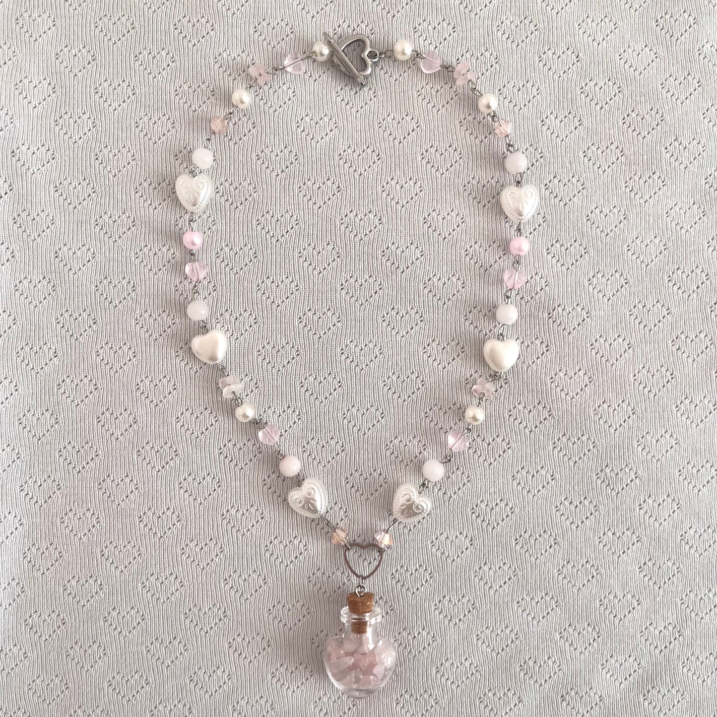 ♡ love potion necklace ♡